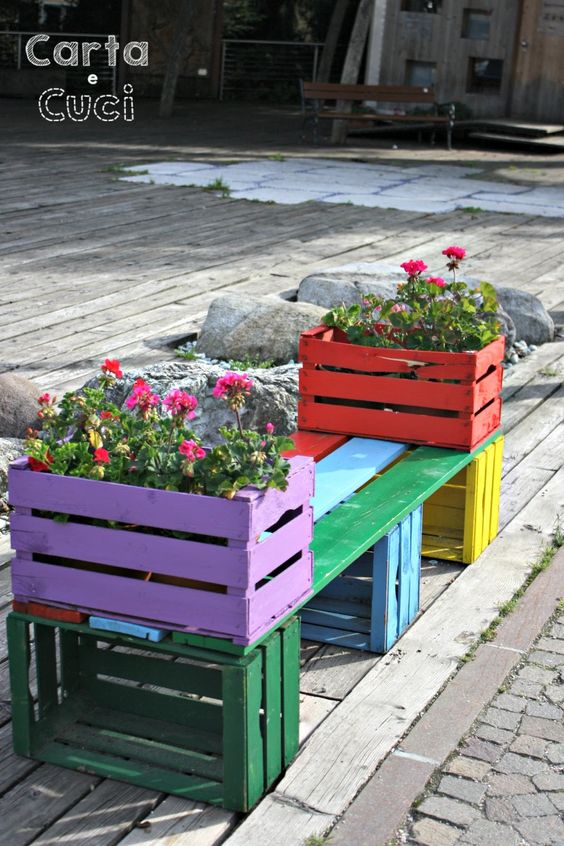 decoracao para jardins com caixotes de madeira 7