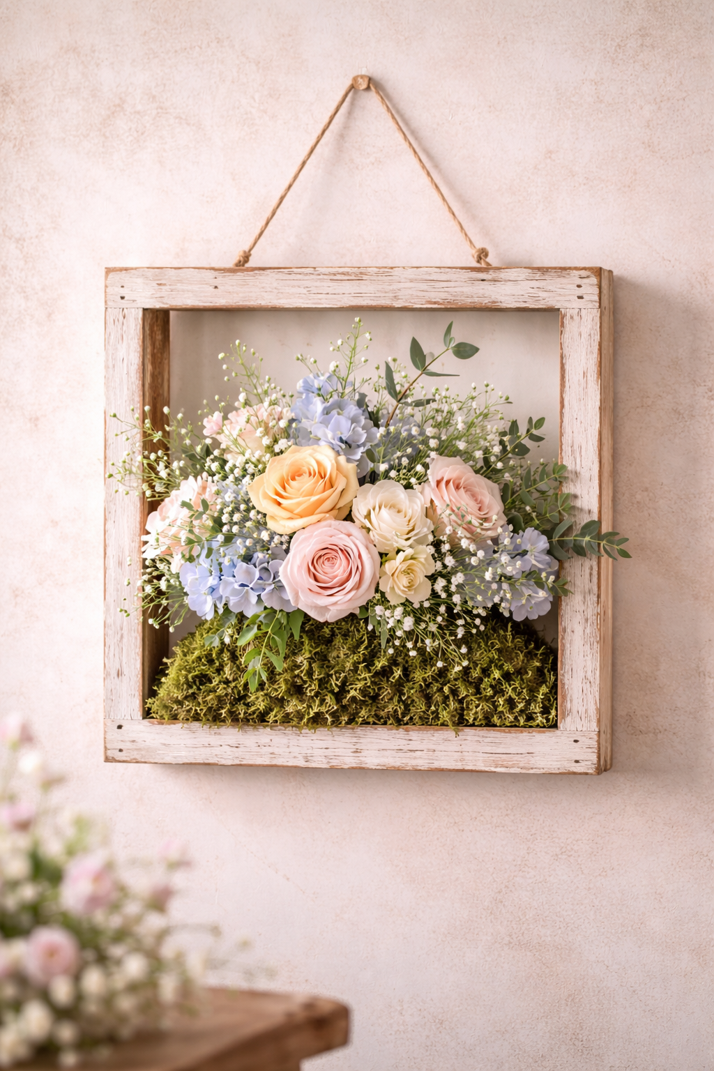 Ideias de Arranjos de Flores com Molduras de Madeira para Decorar com Charme ideias de arranjos de flores com molduras de madeira 1