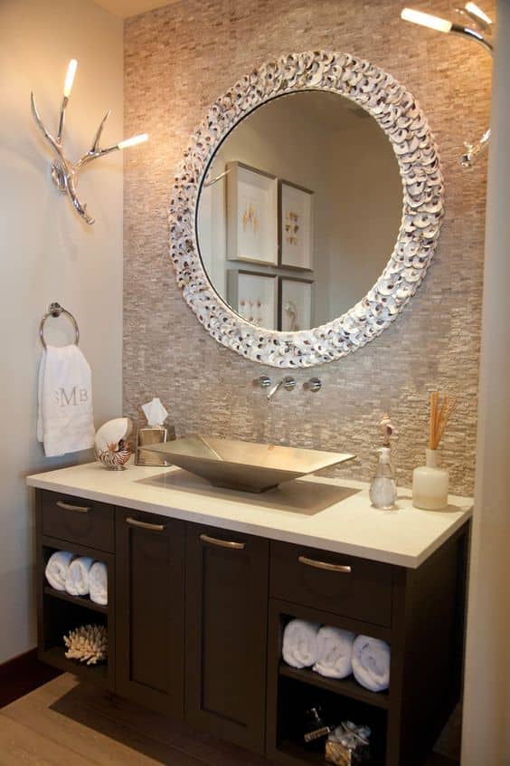 inspiracoes espelhos para banheiro moldura 3