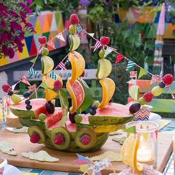 mesa de fruta decoradas 8