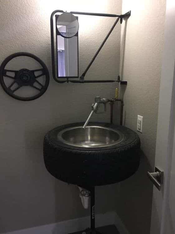 pia de banheiro feita com pneus velhos 2