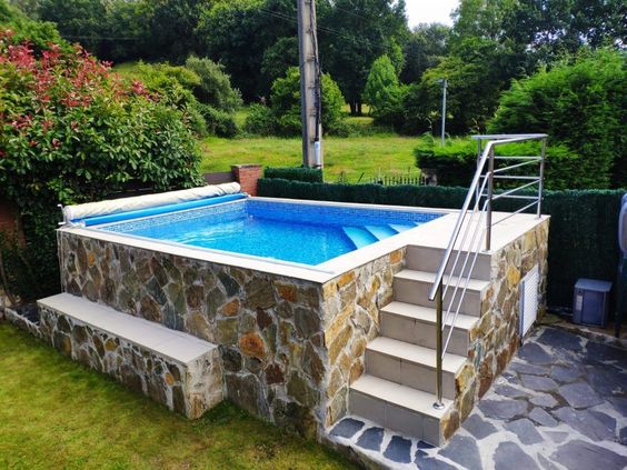 piscinas ideais para um patio pequeno 2